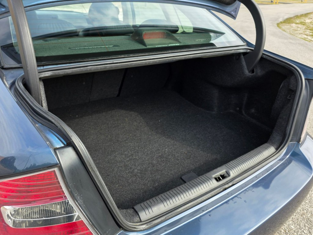 2005 Subaru Legacy Image 50