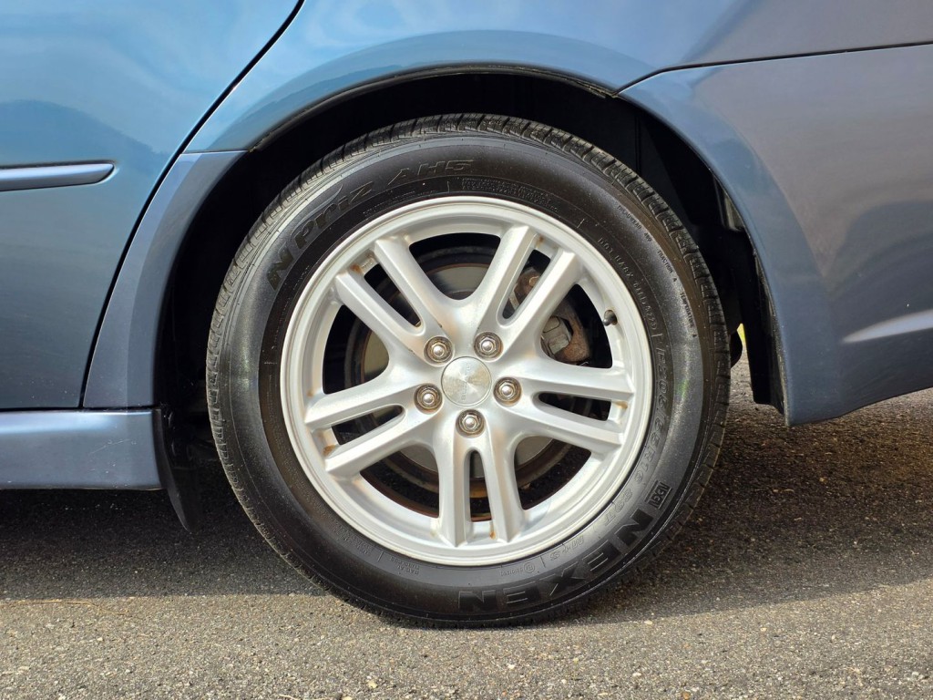 2005 Subaru Legacy Image 52