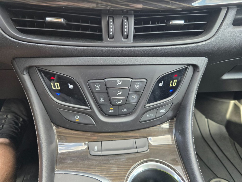 2020 Buick Envision Image 21