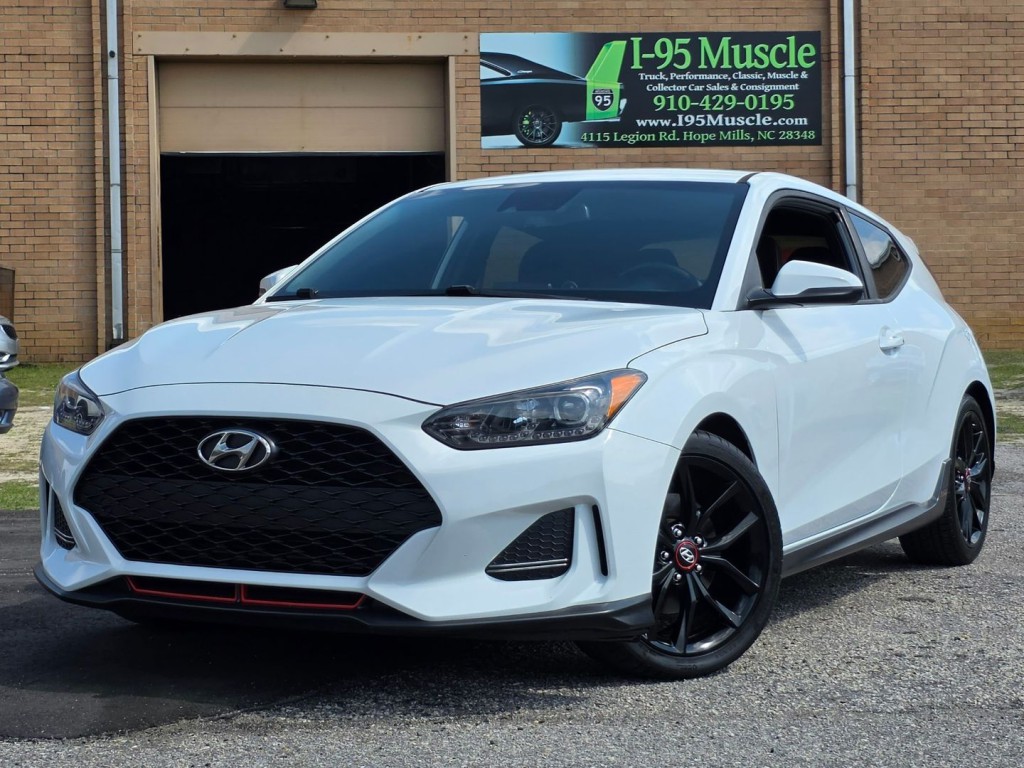 2019 Hyundai Veloster Image 13