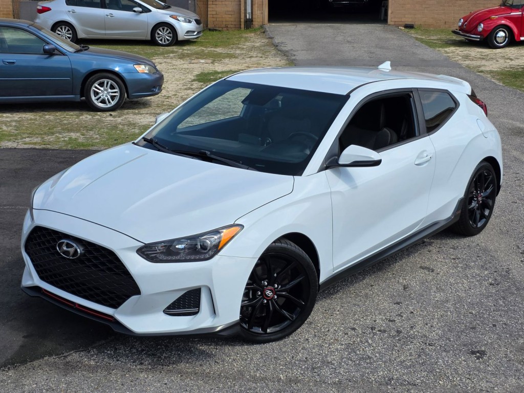 2019 Hyundai Veloster Image 52