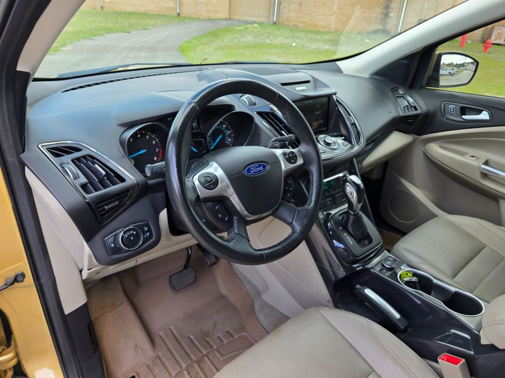 2014 Ford Escape Image 16