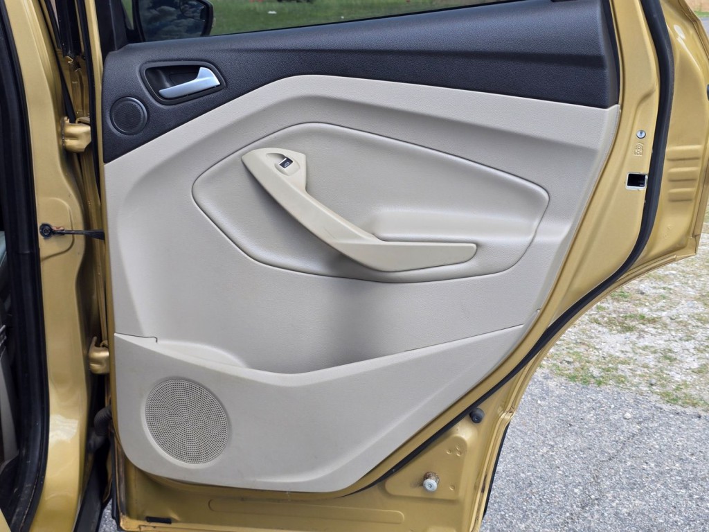 2014 Ford Escape Image 40