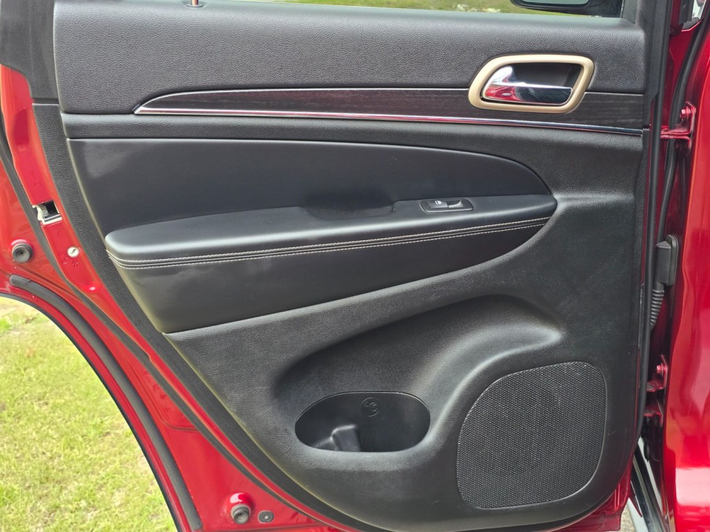 2014 Jeep Grand Cherokee Image 35