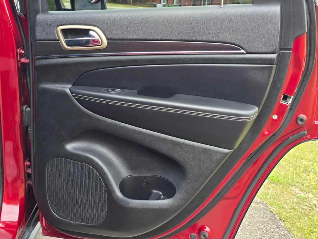 2014 Jeep Grand Cherokee Image 36