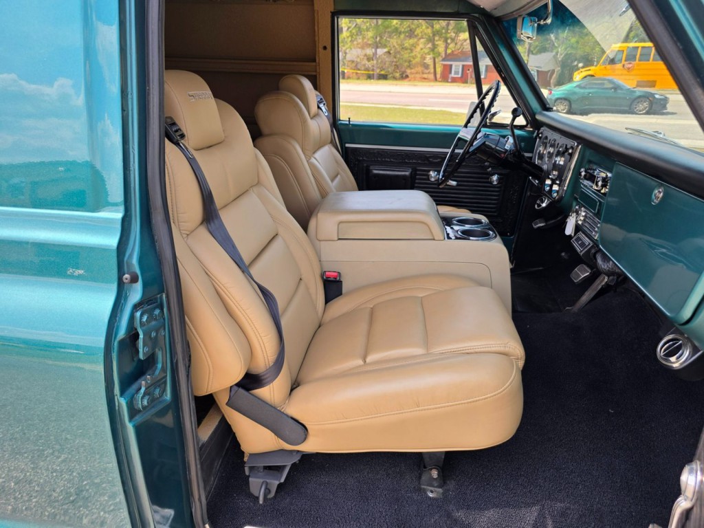 1970 Chevrolet C/K 10 Image 33