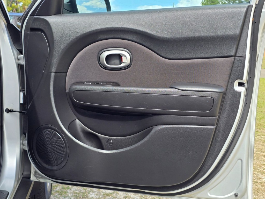 2017 Kia Soul Image 36