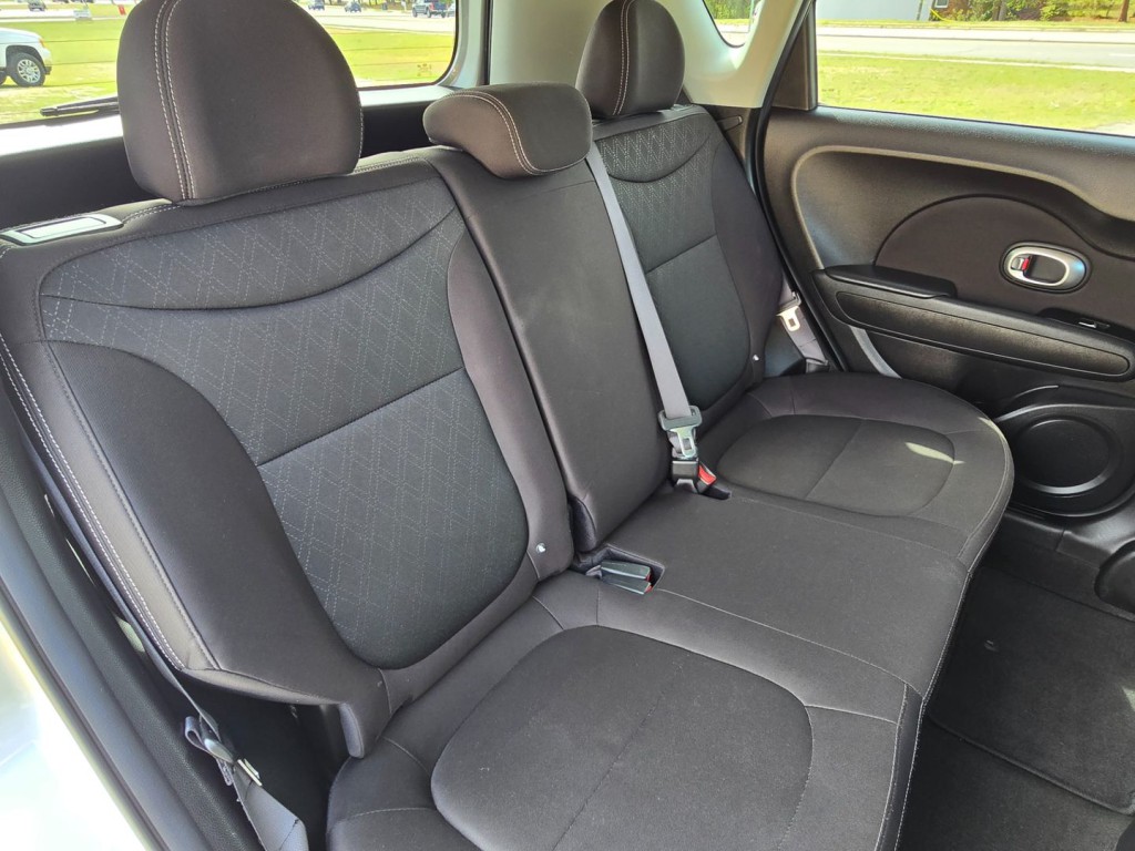 2017 Kia Soul Image 52