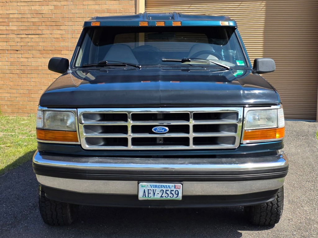 1994 Ford Bronco Image 3