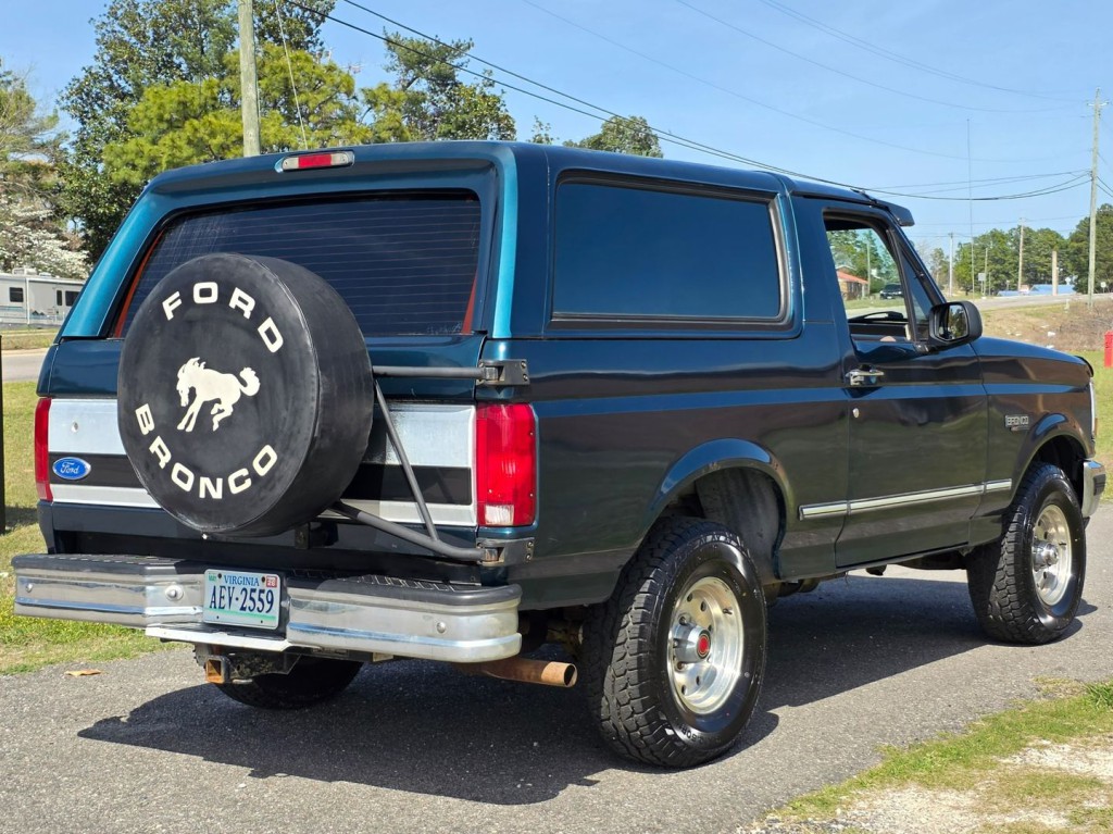 1994 Ford Bronco Image 7