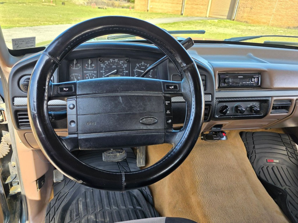 1994 Ford Bronco Image 17