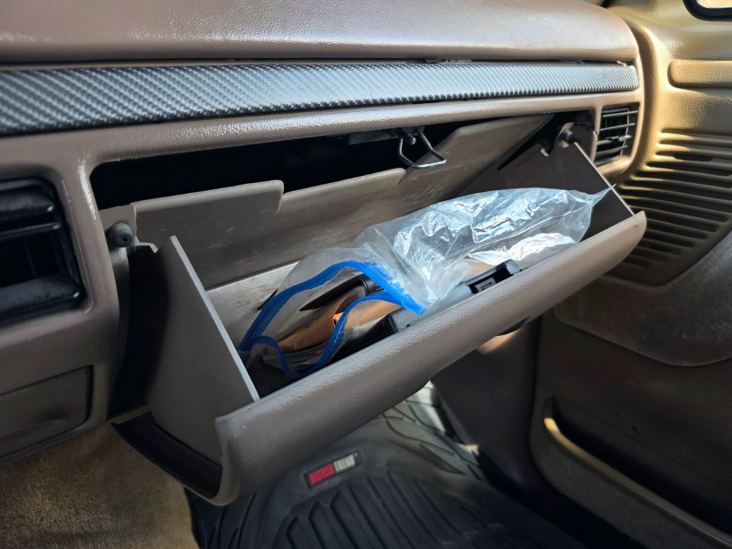 1994 Ford Bronco Image 23