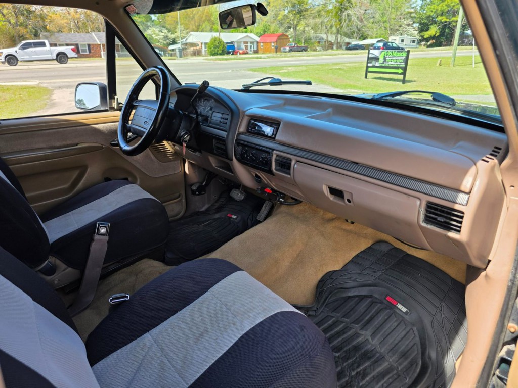 1994 Ford Bronco Image 29