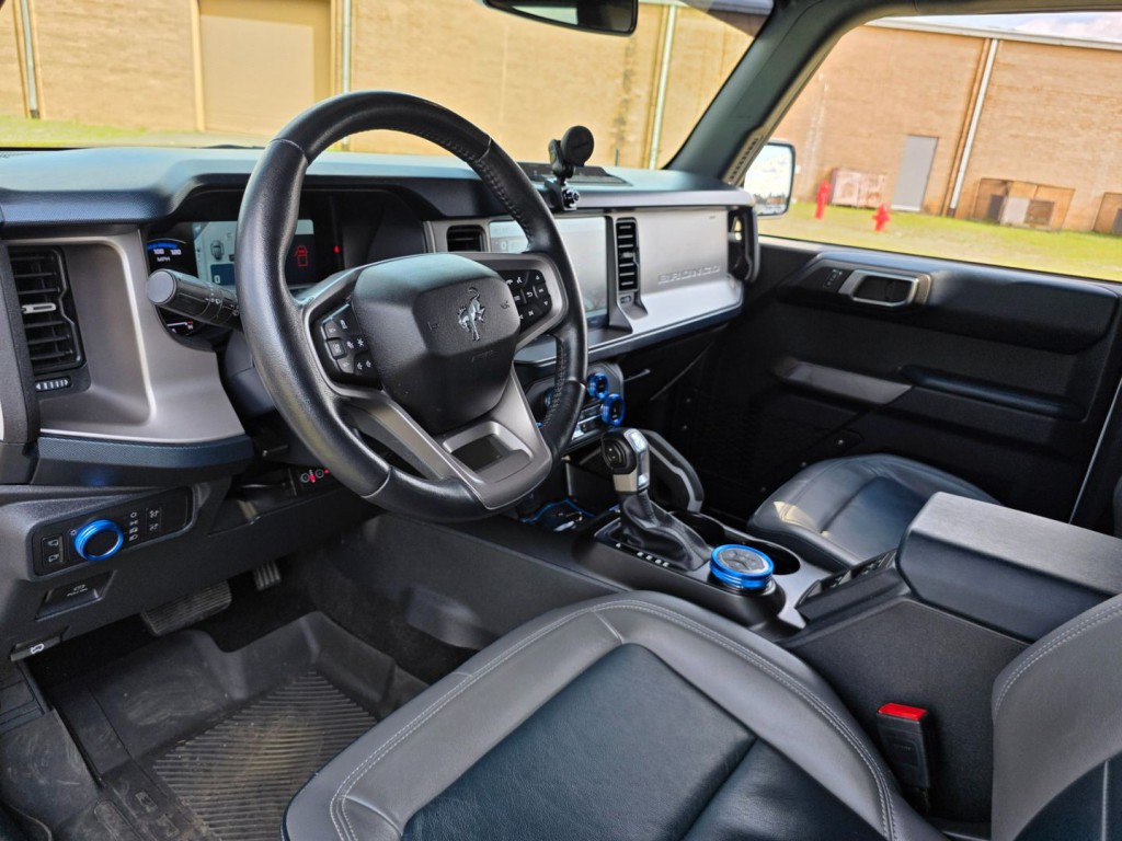 2022 Ford Bronco Image 16