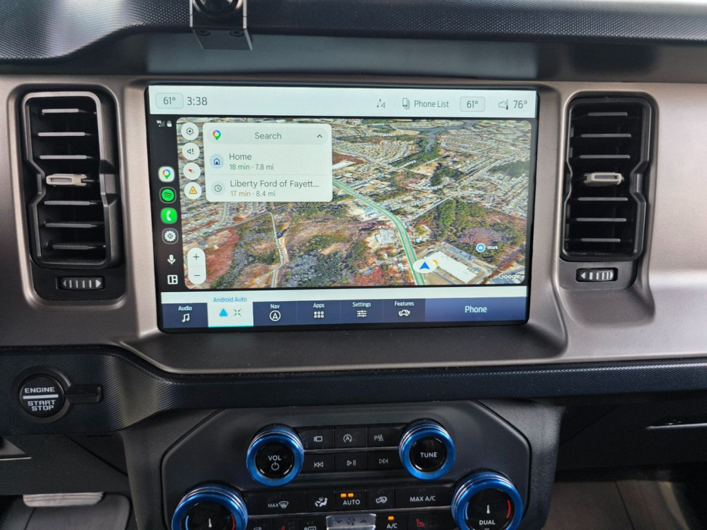 2022 Ford Bronco Image 19