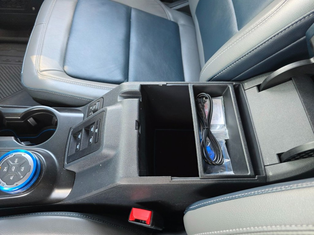 2022 Ford Bronco Image 25