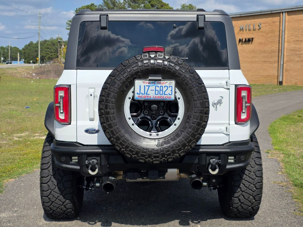 2022 Ford Bronco Image 45