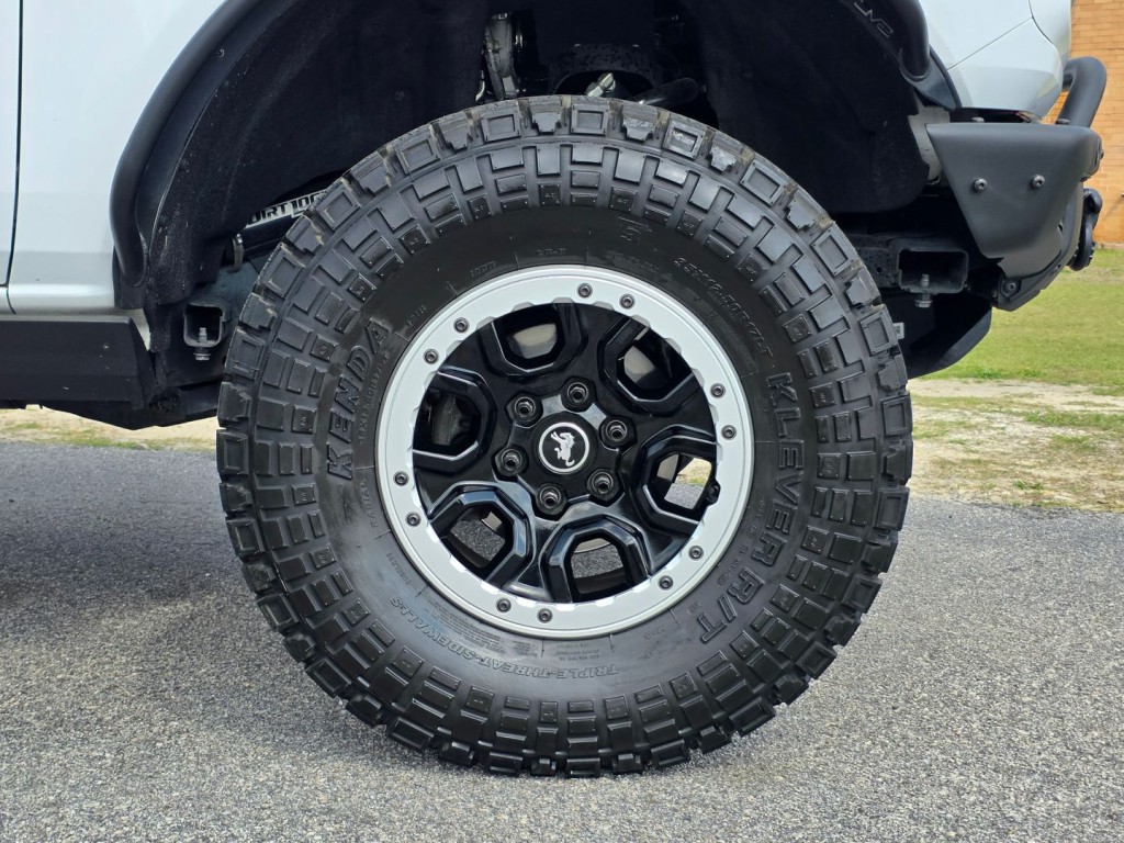 2022 Ford Bronco Image 53