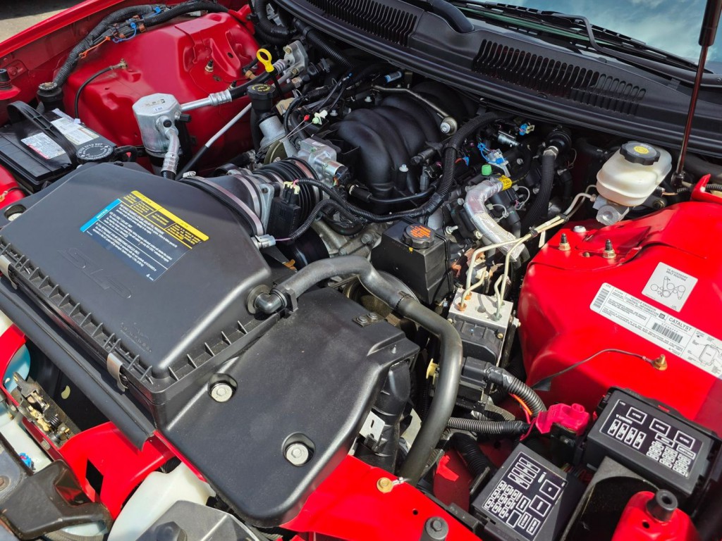 2002 Chevrolet Camaro Image 40