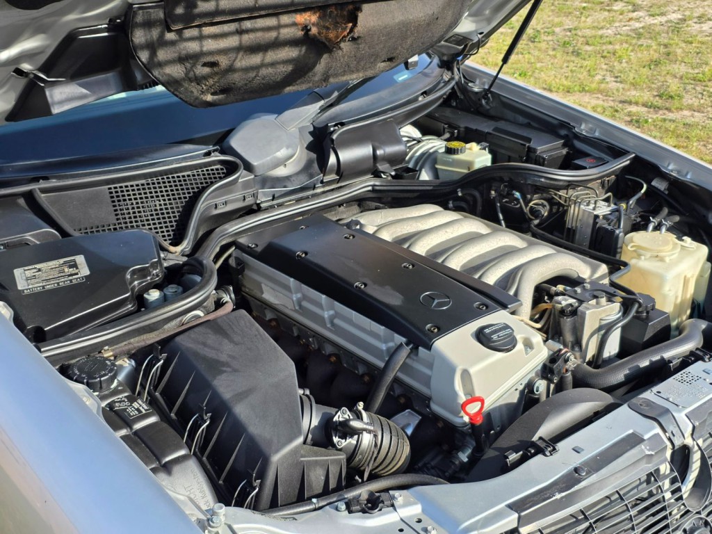 1998 Mercedes-Benz E-Class Image 45