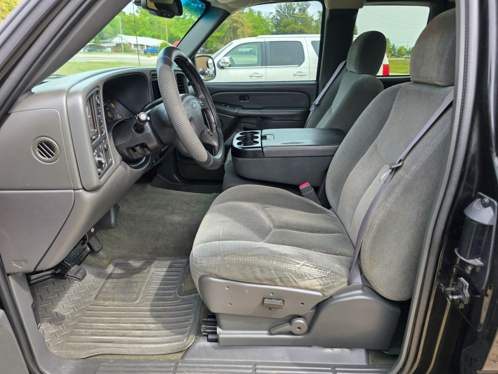 2004 Chevrolet Silverado 1500 Image 15