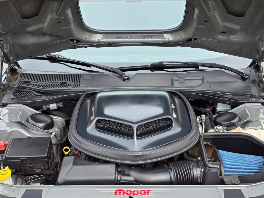 2017 Dodge Challenger Image 44