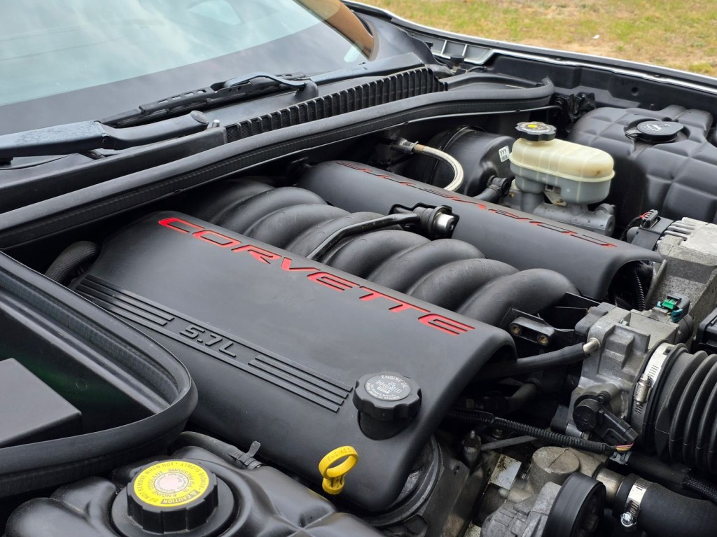 2002 Chevrolet Corvette Image 43