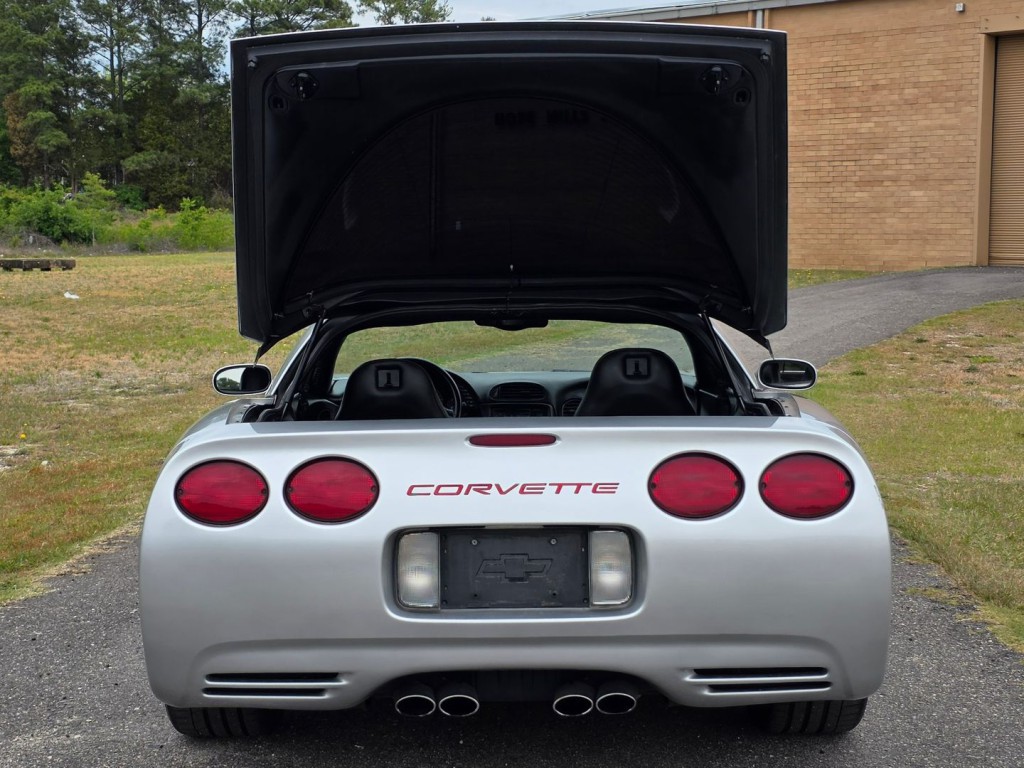 2002 Chevrolet Corvette Image 46