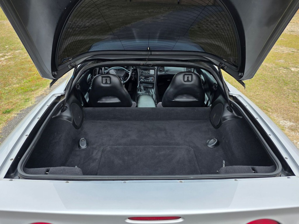 2002 Chevrolet Corvette Image 48