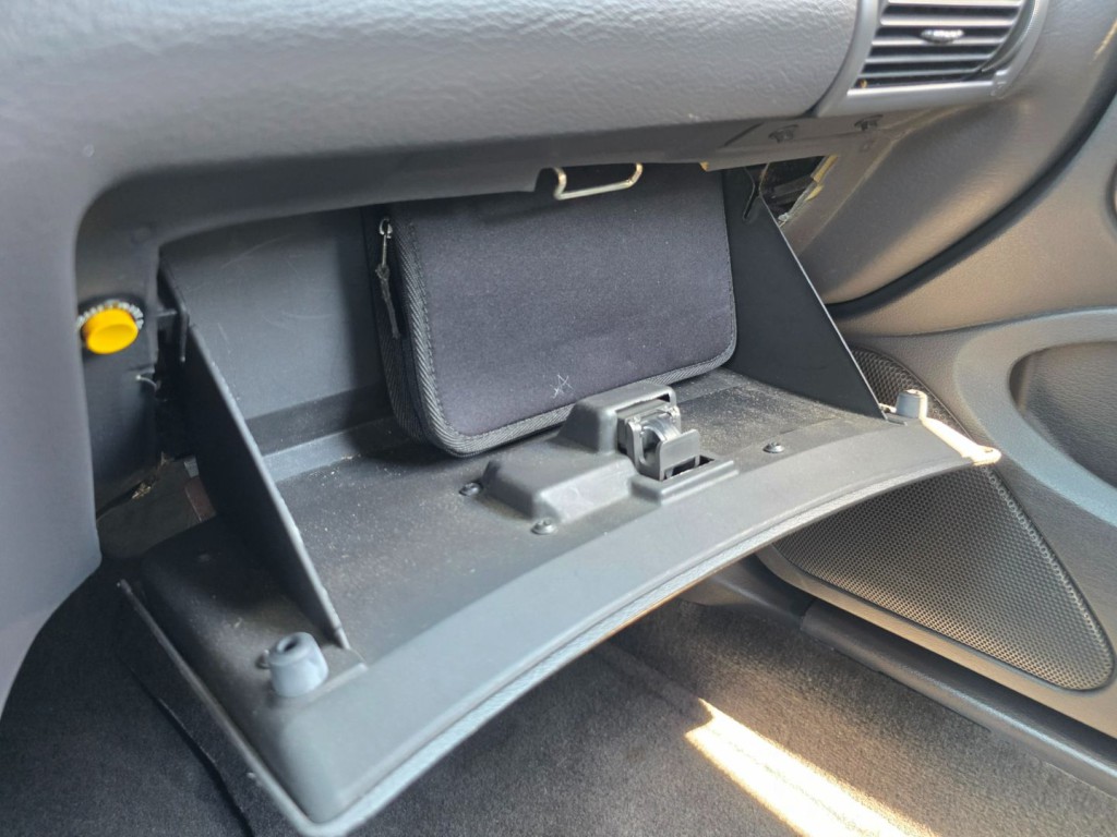 2003 Ford Mustang Image 23