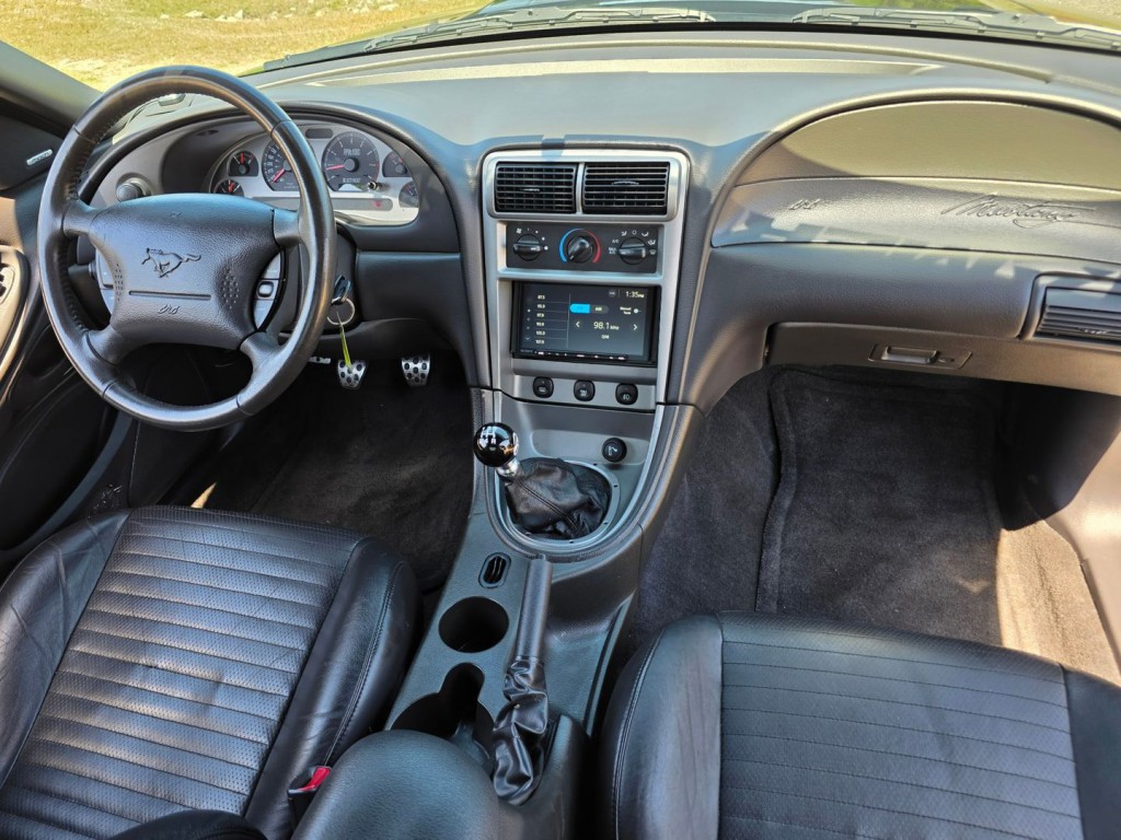 2003 Ford Mustang Image 33