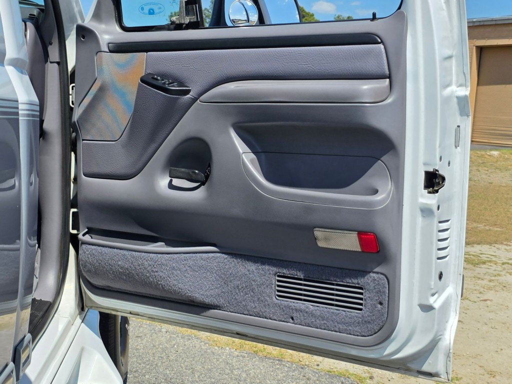 1996 Ford F-150 Image 36