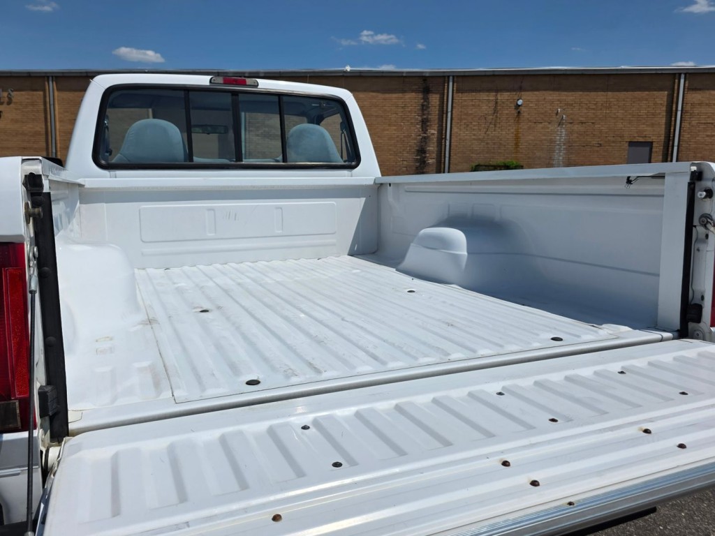1996 Ford F-150 Image 47