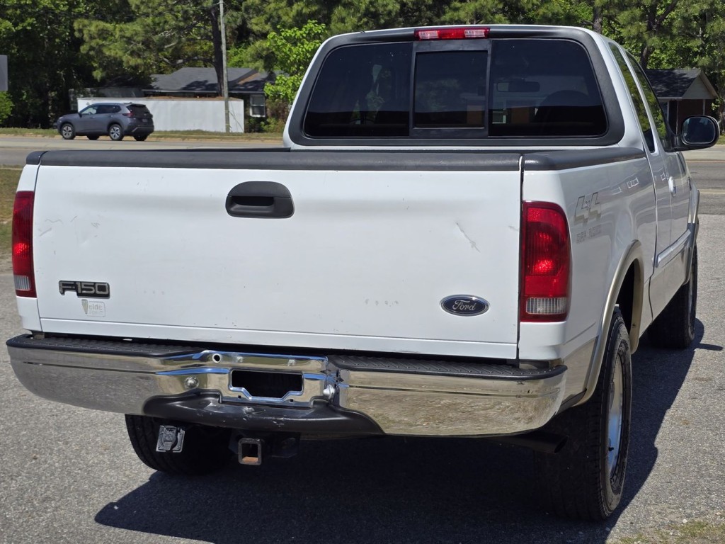 2000 Ford F-150 Image 8