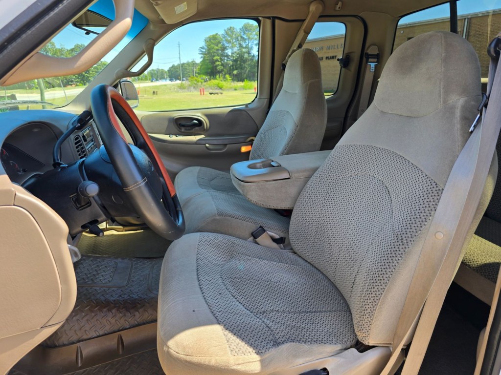 2000 Ford F-150 Image 15