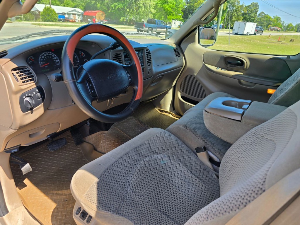 2000 Ford F-150 Image 16