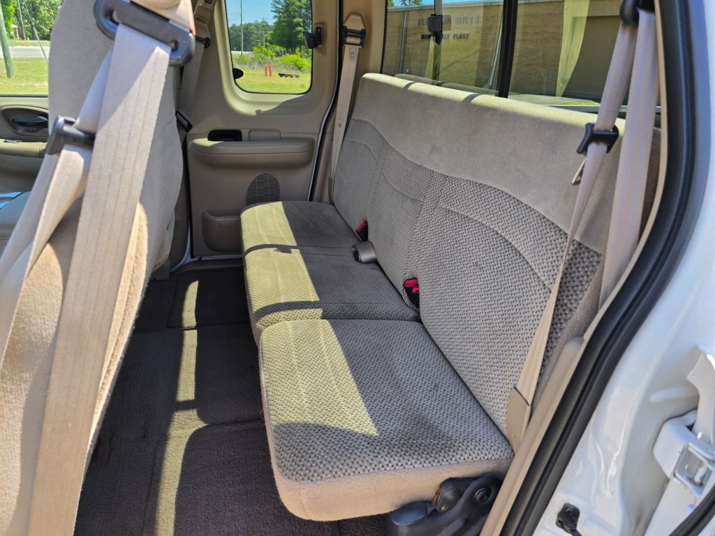 2000 Ford F-150 Image 25