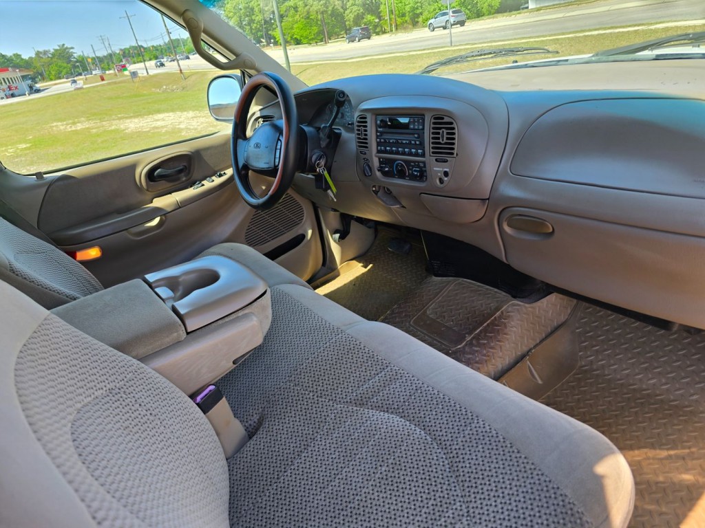 2000 Ford F-150 Image 31