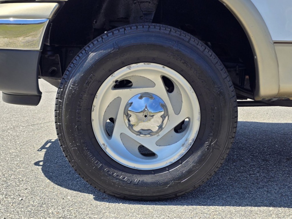 2000 Ford F-150 Image 47