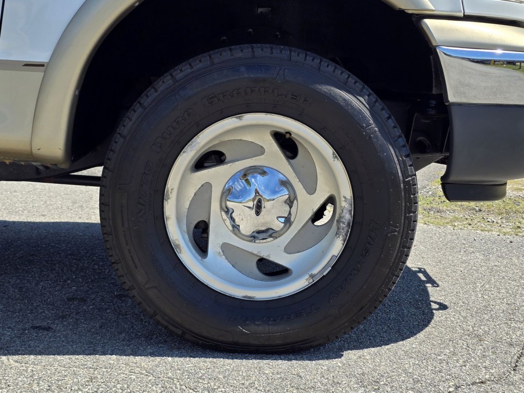 2000 Ford F-150 Image 50