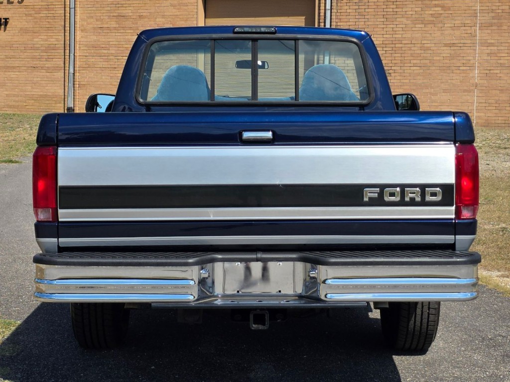 1995 Ford F-150 Image 9