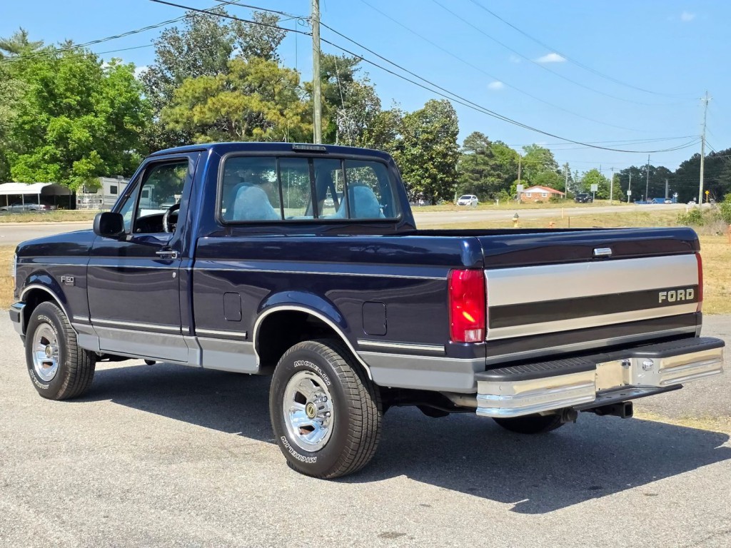 1995 Ford F-150 Image 11