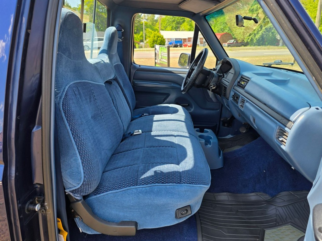 1995 Ford F-150 Image 30