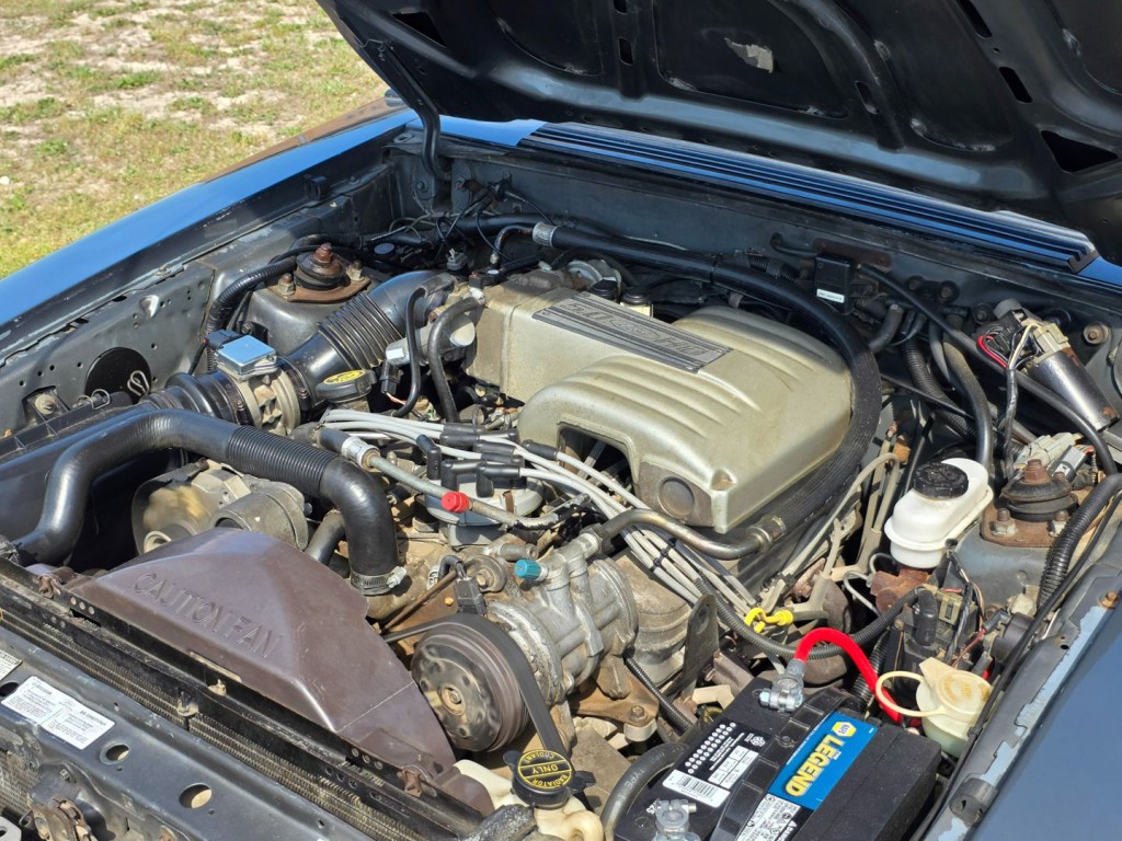 1989 Ford Mustang Image 42