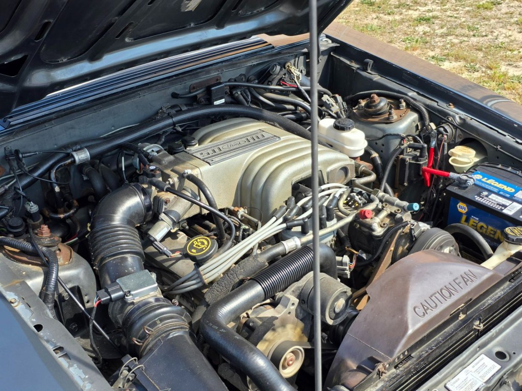 1989 Ford Mustang Image 44