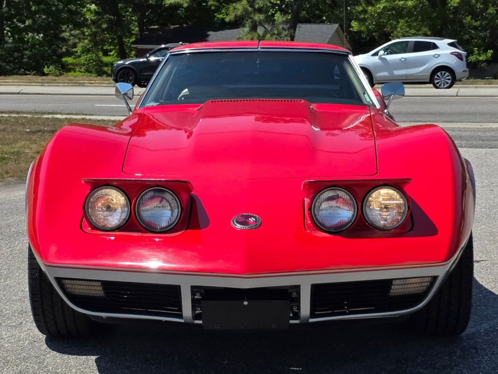 1974 Chevrolet Corvette Image 3