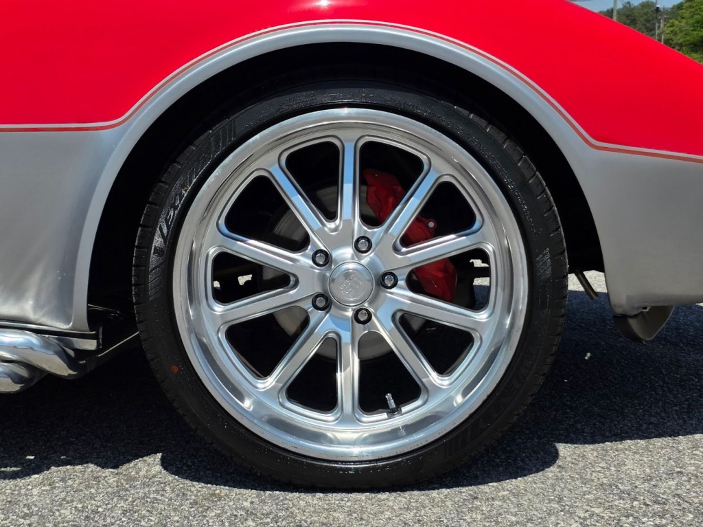 1974 Chevrolet Corvette Image 47