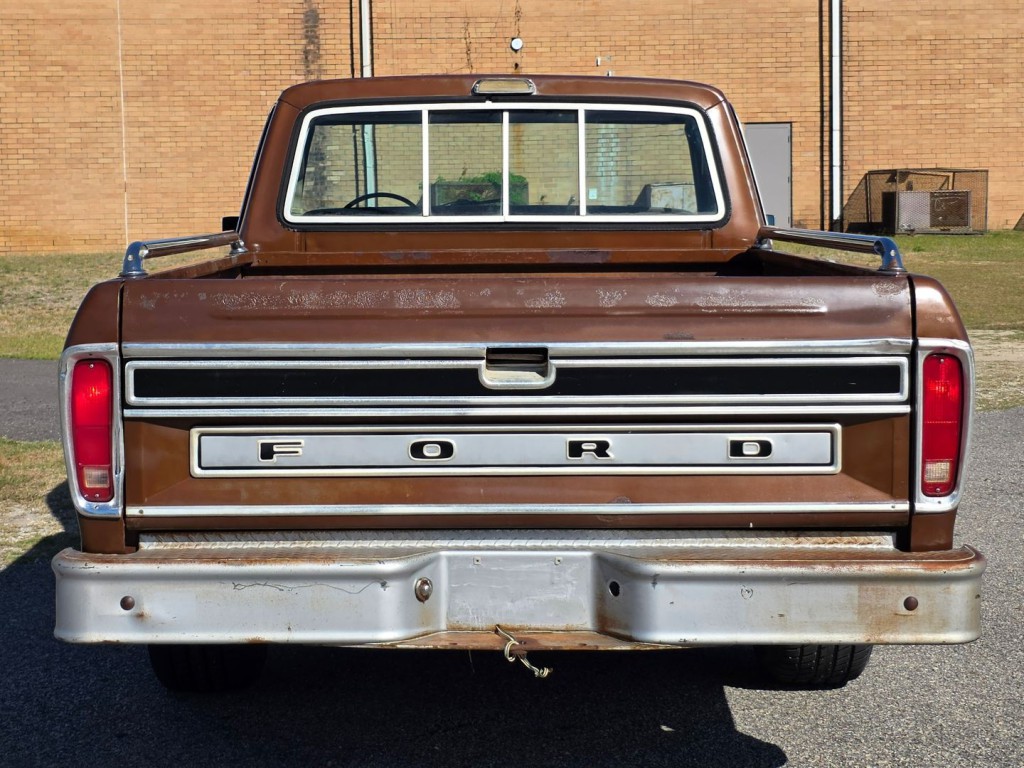 1976 Ford F-100 Image 9