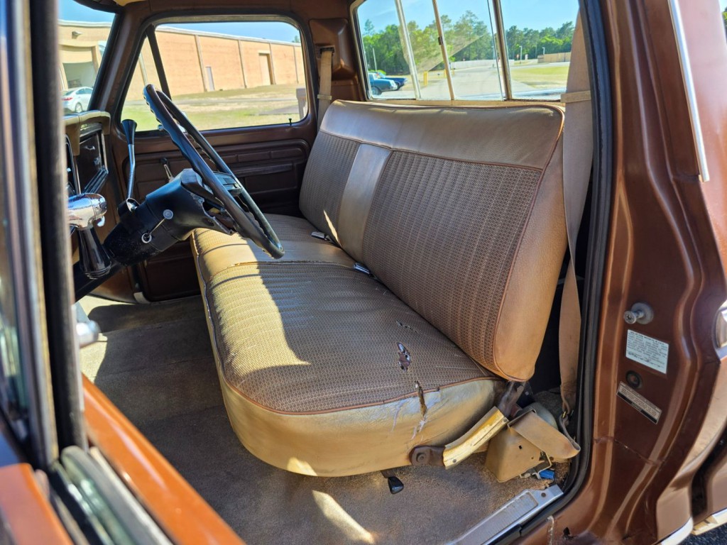 1976 Ford F-100 Image 14