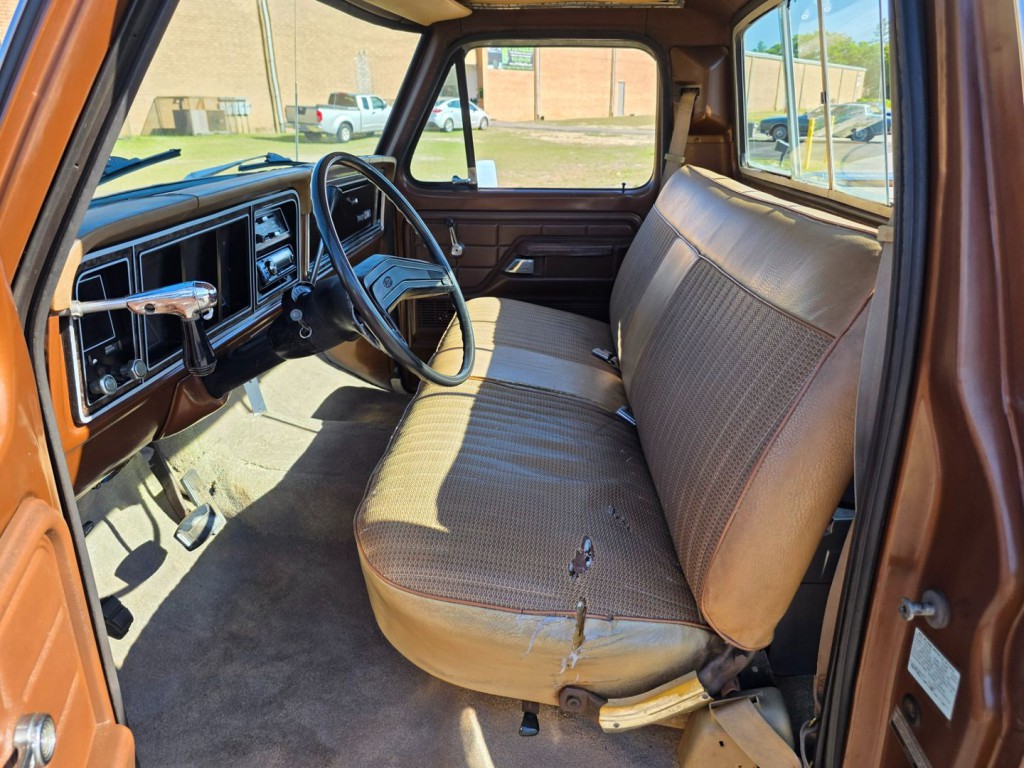 1976 Ford F-100 Image 15